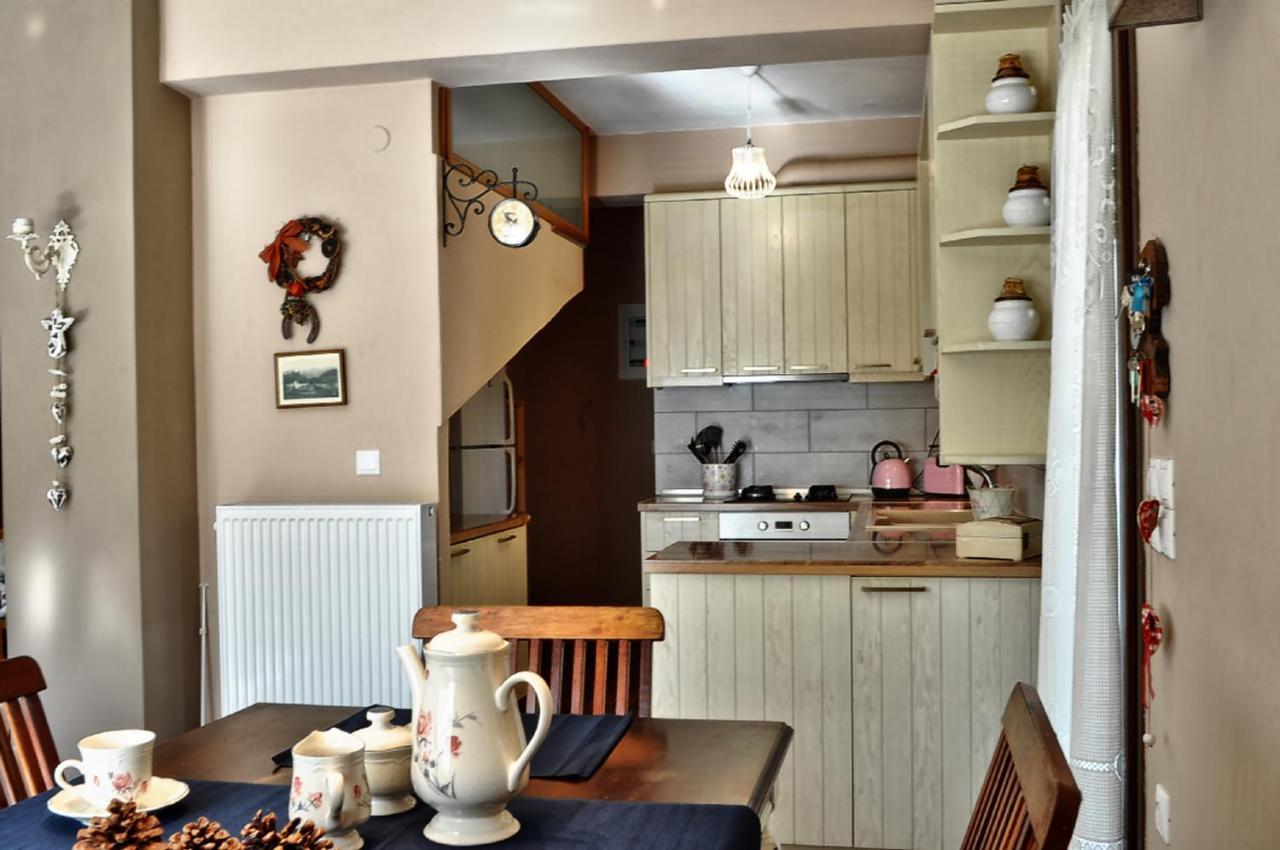 Chalet Coquelicot Kalawrita Zewnętrze zdjęcie